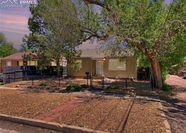 Property at 719 S Institute St, Colorado Springs, CO 80903, 2 beds, 1 bath