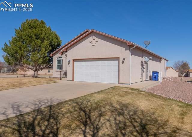 Property at 257 E Linden Ave, Pueblo West, CO 81007, 3 beds, 3 baths