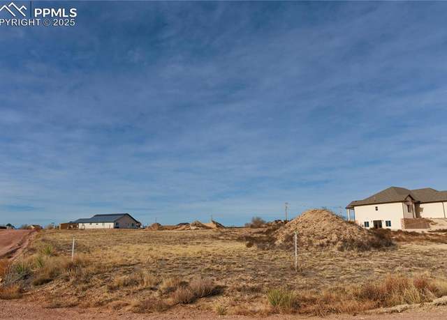 Property at 405 N Heather Dr, Pueblo, CO 81007