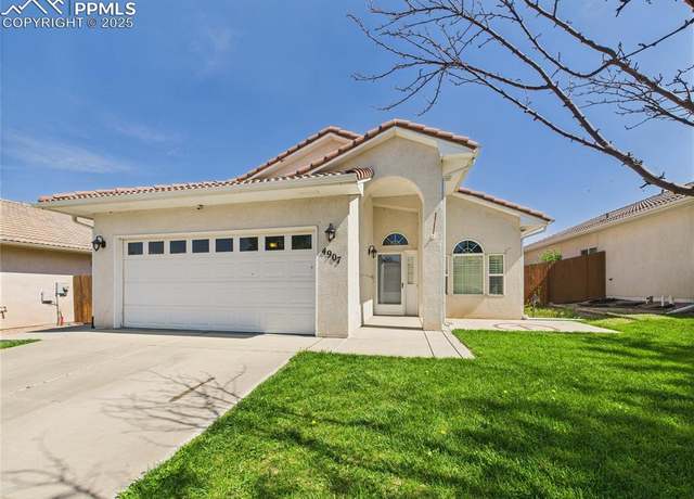 Property at 4907 Briarcrest Dr, Pueblo, CO 81005, 3 beds, 2 baths