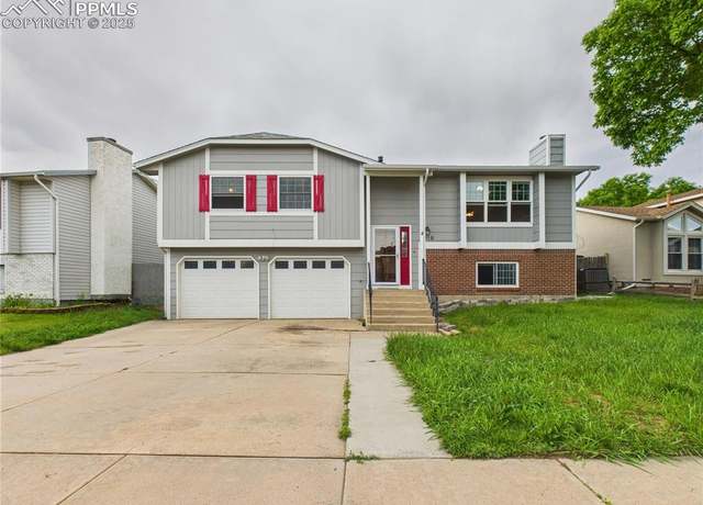 Property at 1018 Rancher Dr, Fountain, CO 80817, 4 beds, 3 baths