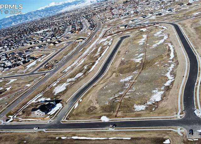 Property at 13077 Crescent Creek Dr, Peyton, CO 80831