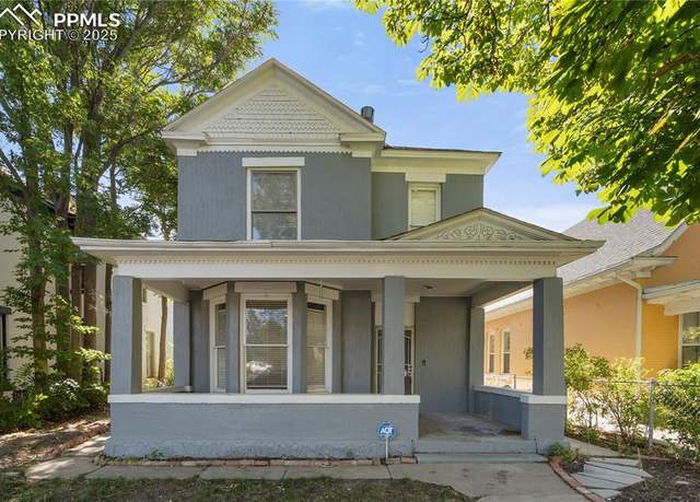 Property at 322 Broadway Ave, Pueblo, CO 81004, 3 beds, 2.5 baths
