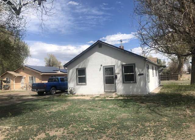 Property at 2628 Oakland Ave, Pueblo, CO 81004, 2 beds, 2 baths