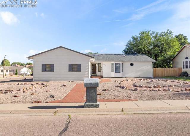 Property at 47 Ironweed Dr, Pueblo, CO 81001, 3 beds, 2 baths