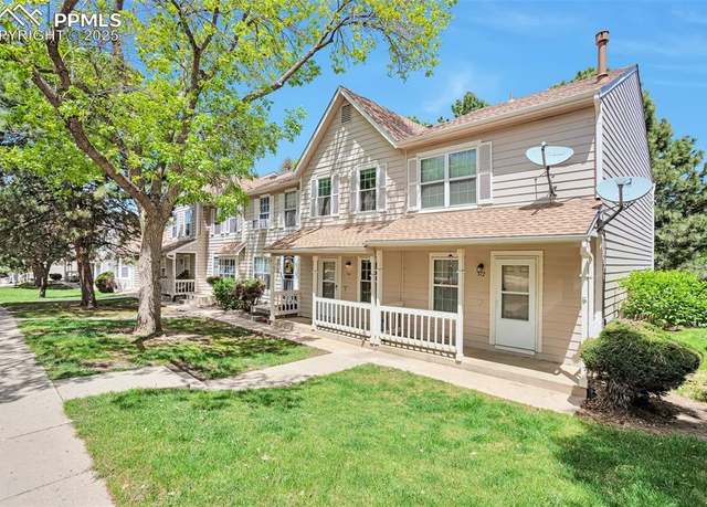 Property at 514 Shady Crest Cir, Colorado Springs, CO 80916, 2 beds, 2.5 baths