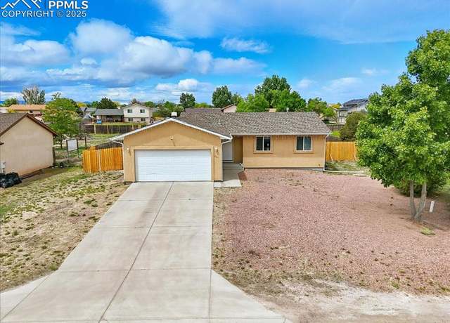 Property at 321 S Maher Dr, Pueblo, CO 81007, 4 beds, 2.5 baths