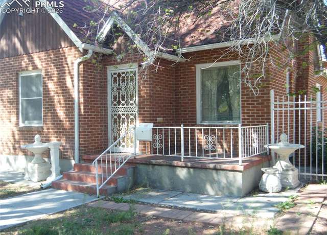 Property at 415 Veta Ave, Pueblo, CO 81004, 3 beds, 1.5 baths