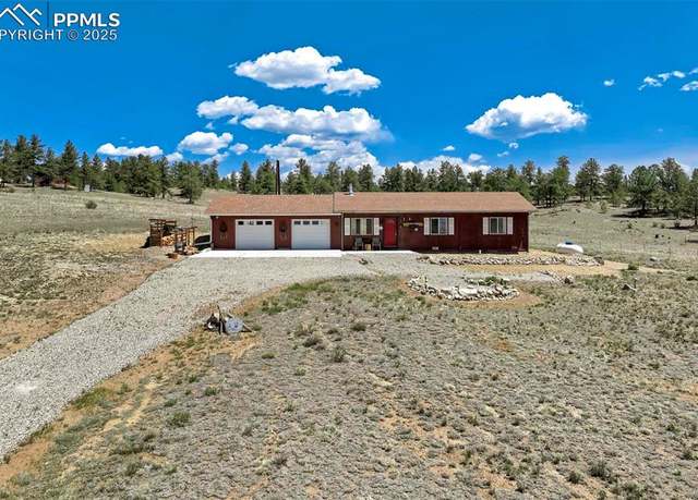 Property at 2015 Arapaho Trl, Hartsel, CO 80449, 3 beds, 2 baths