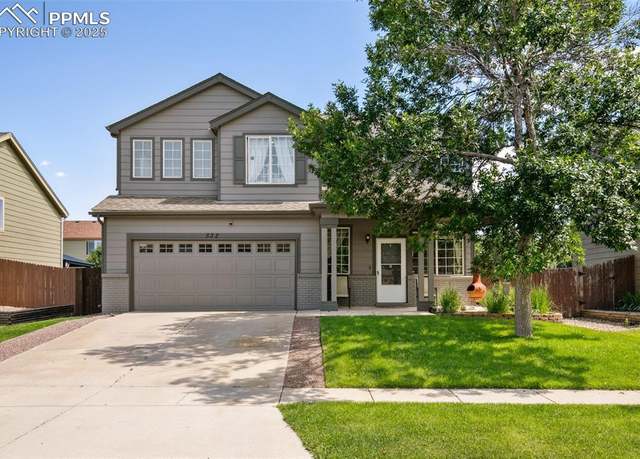 Property at 532 Prairie Star Cir, Colorado Springs, CO 80916, 4 beds, 2.5 baths