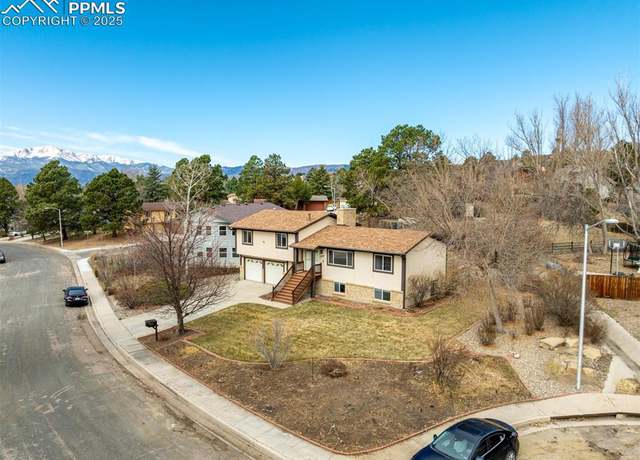 Property at 3934 Alemeda Cir, Colorado Springs, CO 80918, 4 beds, 3 baths