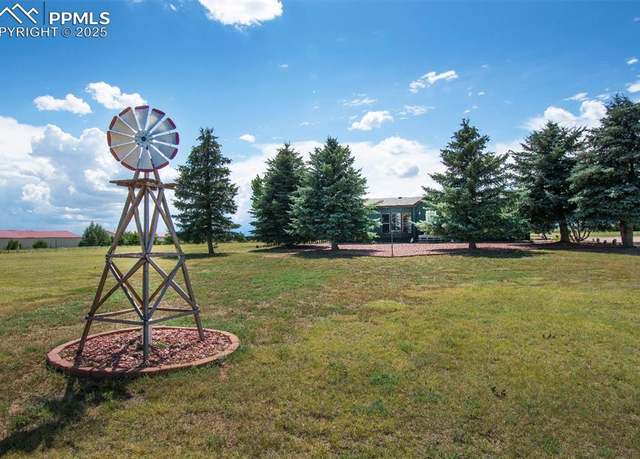 Property at 10130 Heritage Park Trl, Peyton, CO 80831, 5 beds, 2 baths