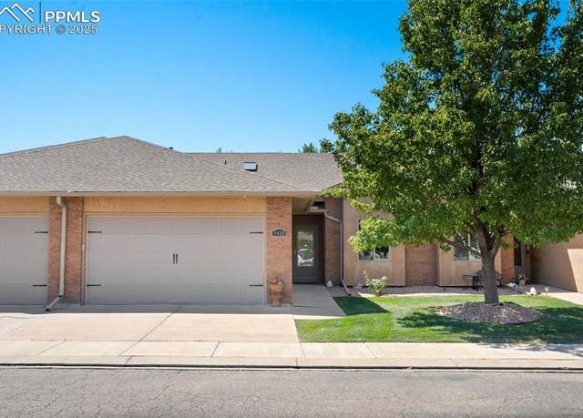 Property at 1910 Lynda Ln, Pueblo, CO 81008, 2 beds, 2 baths