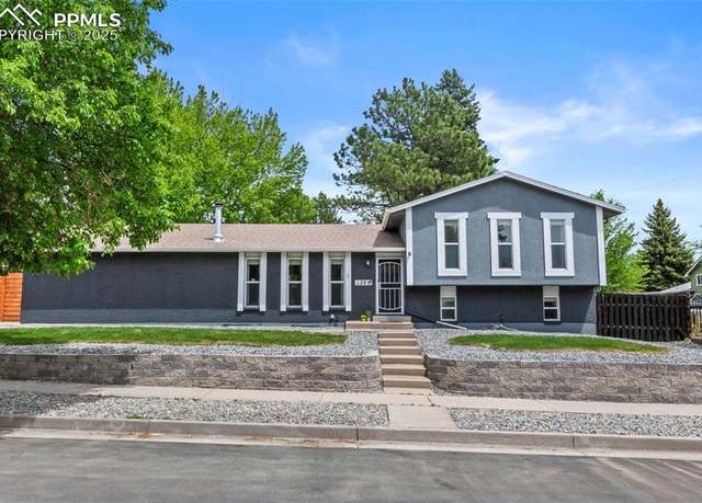 Property at 1295 Babcock Rd, Colorado Springs, CO 80915, 4 beds, 3 baths
