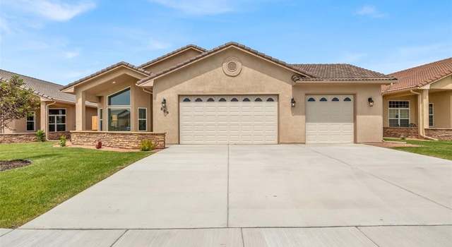 Photo of 809 Thorncrest Dr, Pueblo, CO 81005
