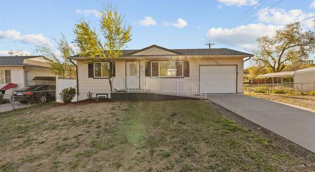 Photo of 902 Hutchinson Dr, Colorado Springs, CO 80910