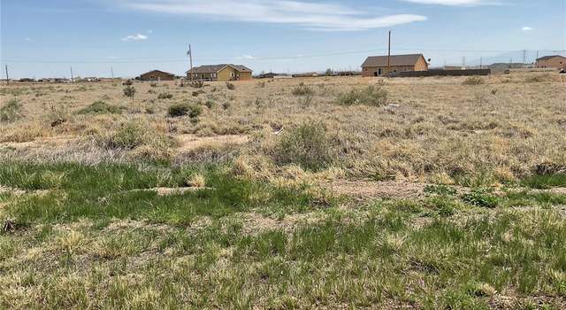 Photo of 1874 N Bat Masterson Ln, Pueblo West, CO 81007