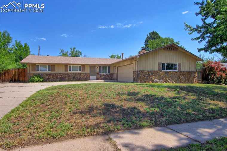 Photo of 4113 Edwinstowe Ave Colorado Springs, CO 80907