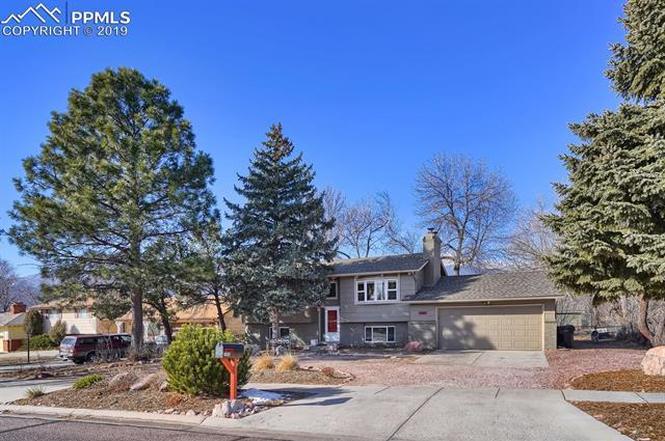 1026 Panorama Dr, Colorado Springs, CO 80904 | MLS ...