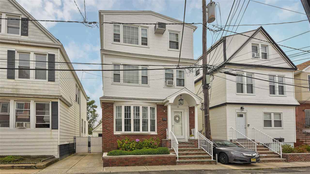 22 O BRIEN Ct, Bayonne, NJ 07002 | MLS# 190017125 | Redfin