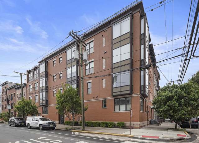 Property at 471 MONMOUTH St #1, Jersey City, NJ 07302, 3 beds, 3 baths