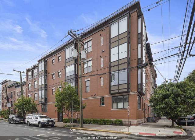 Property at 471 MONMOUTH St #1, Jersey City, NJ 07302, 3 beds, 3 baths