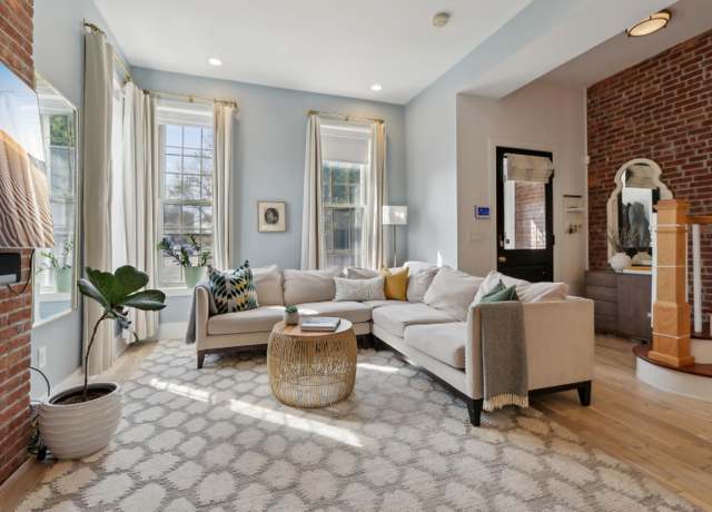 Property at 2 PARK St, Jersey City, NJ 07304, 4 beds, 3.5 baths