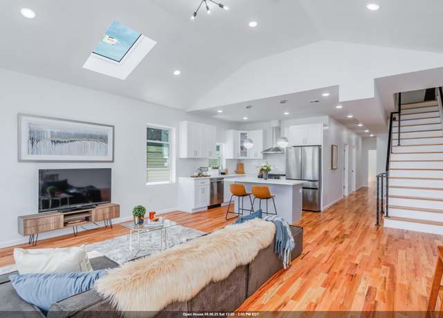 Property at 85 MYRTLE Ave #1, Jersey City, NJ 07305, 3 beds, 2.5 baths