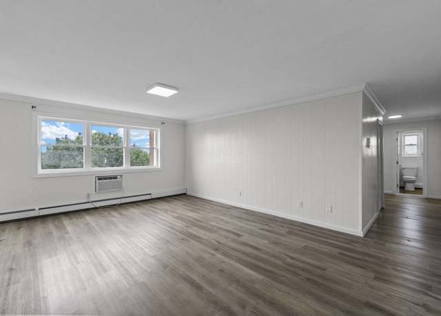 Property at 8829 KENNEDY Blvd Unit E5, North Bergen, NJ 07047, 2 beds, 1 bath