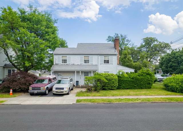 Property at 111 SEELEY Ave, Kearny, NJ 07032, 3 beds, 1.5 baths