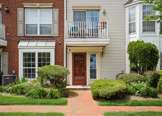Property at 16 CYPRESS St, Jersey City, NJ 07305, 2 beds, 1 bath