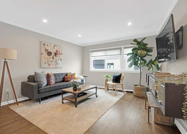 Property at 118 BEACON Ave, Jersey City, NJ 07306, 3 beds, 2.5 baths