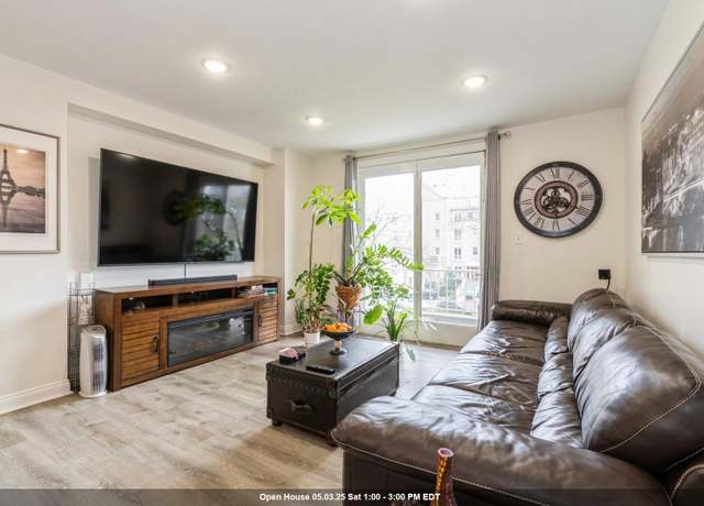 Property at 101 SHEARWATER Ct E #28, Jersey City, NJ 07305, 2 beds, 2 baths