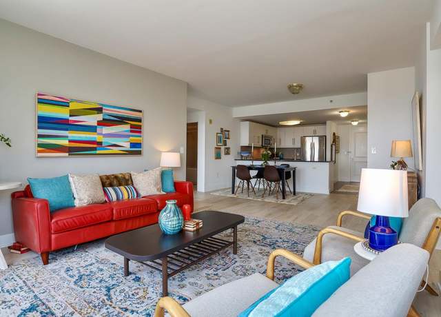Property at 88 MORGAN St #2206, Jersey City, NJ 07302, 2 beds, 2 baths