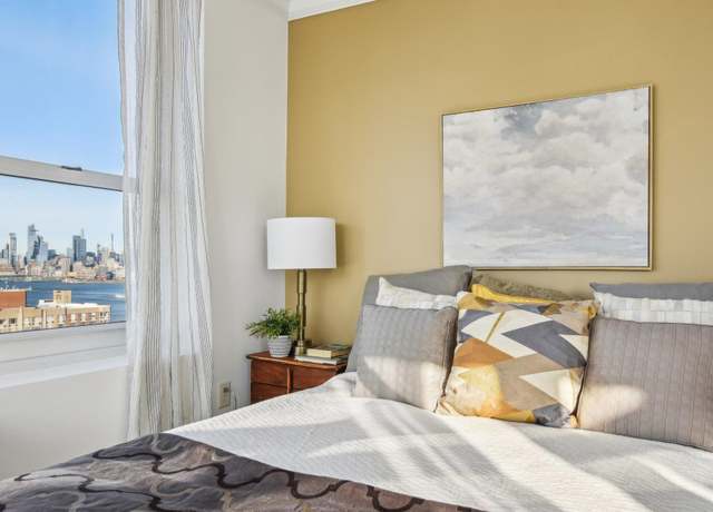 Property at 88 MORGAN St #3202, Jersey City, NJ 07302, 1 bed, 1 bath