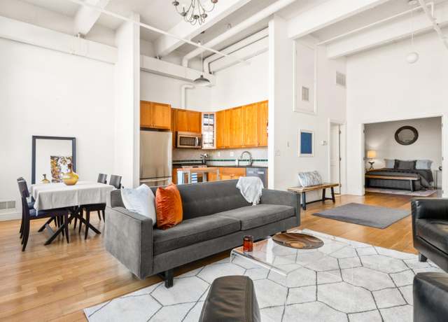 Property at 300 COMMUNIPAW Ave #125, Jersey City, NJ 07304, 1 bed, 1 bath