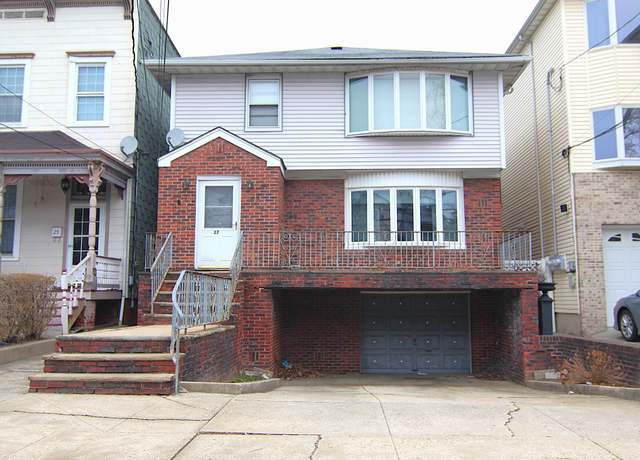 Property at 27 W 30TH St, Bayonne, NJ 07002, 6 beds, 3 baths