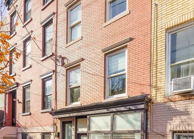 Property at 121 COLES St #1, Jersey City, NJ 07306, 1 bed, 1 bath