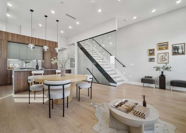 Property at 371 NEW YORK Ave #2, Jersey City, NJ 07307, 3 beds, 2 baths