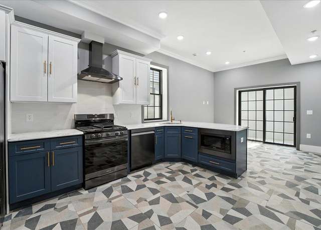 Property at 24 ROMAINE Ave Unit A1, Jersey City, NJ 07306, 2 beds, 1.5 baths