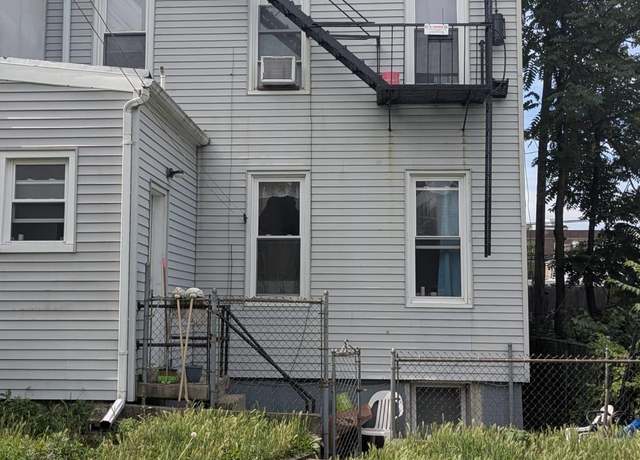 Property at 720 14TH St #6, Union City, NJ 07087, 6 beds, 4 baths
