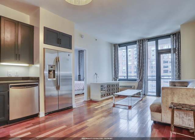 Property at 389 WASHINGTON St Unit 30C, Jersey City, NJ 07302, 1 bed, 1 bath
