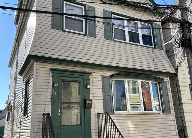 Property at 14 OBRIEN Ct, Bayonne, NJ 07002, 3 beds, 2.5 baths