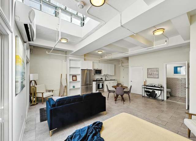 Property at 300 COMMUNIPAW Ave #43, Jersey City, NJ 07304, 1 bath