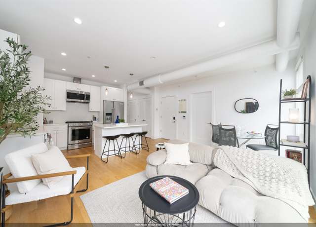 Property at 414 1ST St #5, Jersey City, NJ 07302, 2 beds, 1 bath