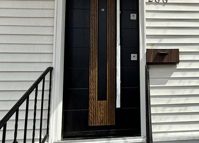 Property at 286 DANFORTH Ave, Jersey City, NJ 07305, 3 beds, 2 baths