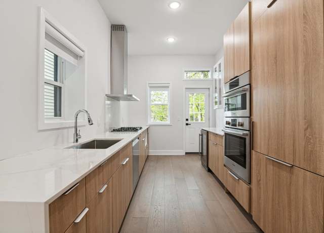 Property at 36 PARK St, Jersey City, NJ 07304, 3 beds, 2 baths