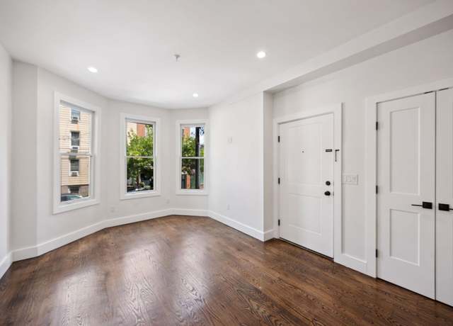 Property at 203 3RD St #2, Jersey City, NJ 07302, 2 beds, 2 baths