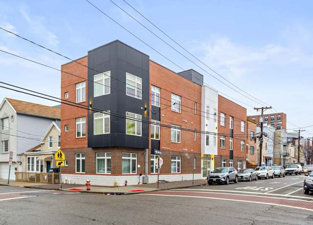 Property at 47 HANCOCK Ave Unit 2-02, Jersey City, NJ 07307, 2 beds, 2 baths