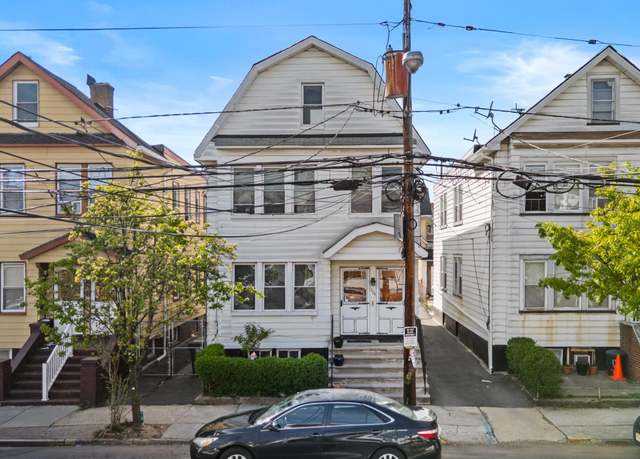 Property at 390 N 6TH St, Newark, NJ 07107, 6 beds, 2.5 baths